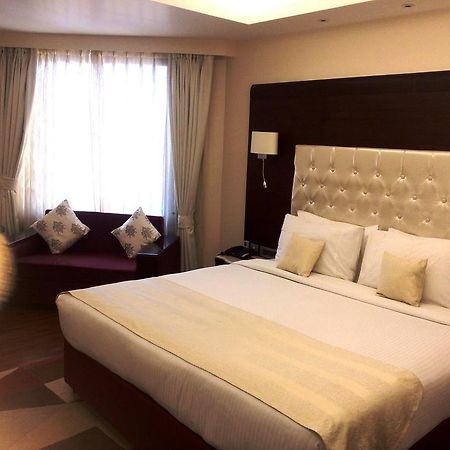 Hotel K C Residency, Jammu Exterior foto