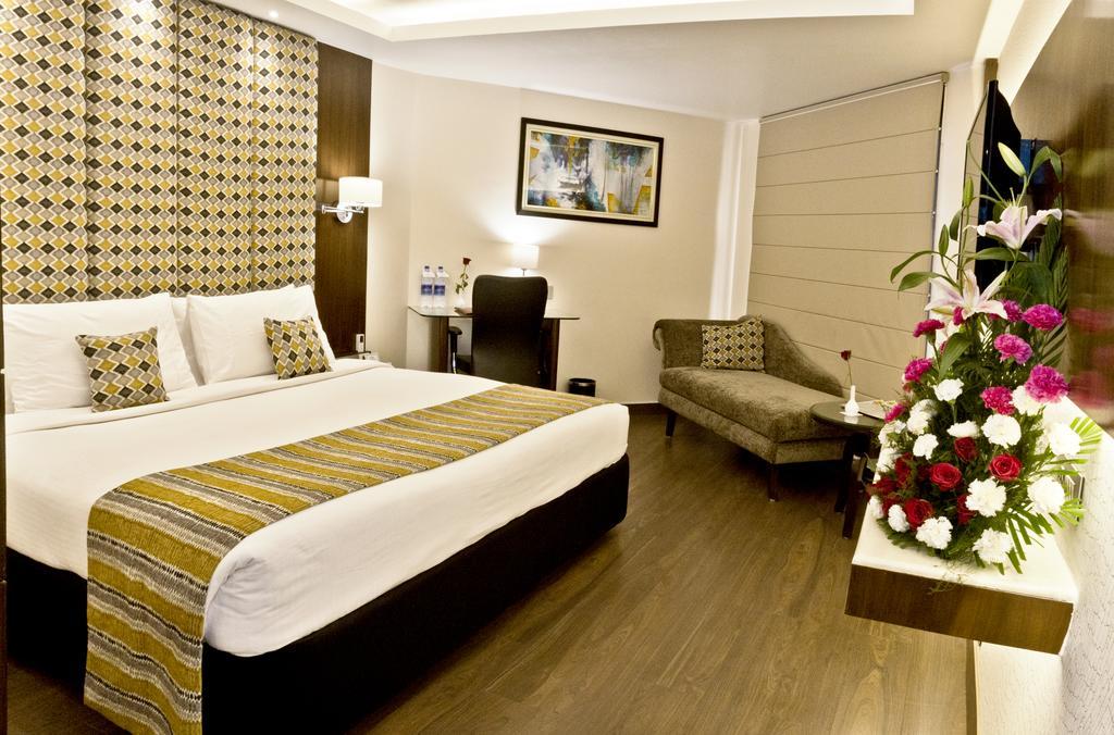 Hotel K C Residency, Jammu Exterior foto