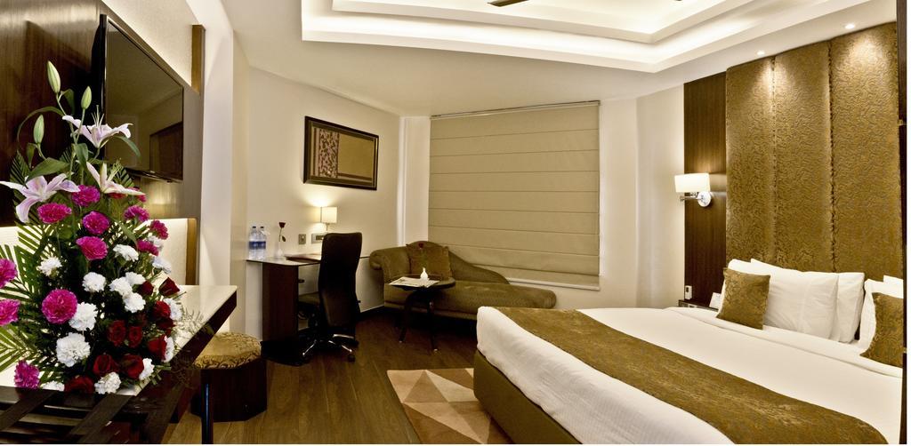Hotel K C Residency, Jammu Exterior foto