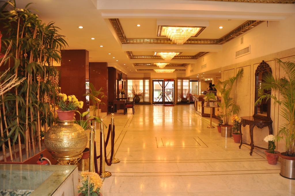 Hotel K C Residency, Jammu Exterior foto