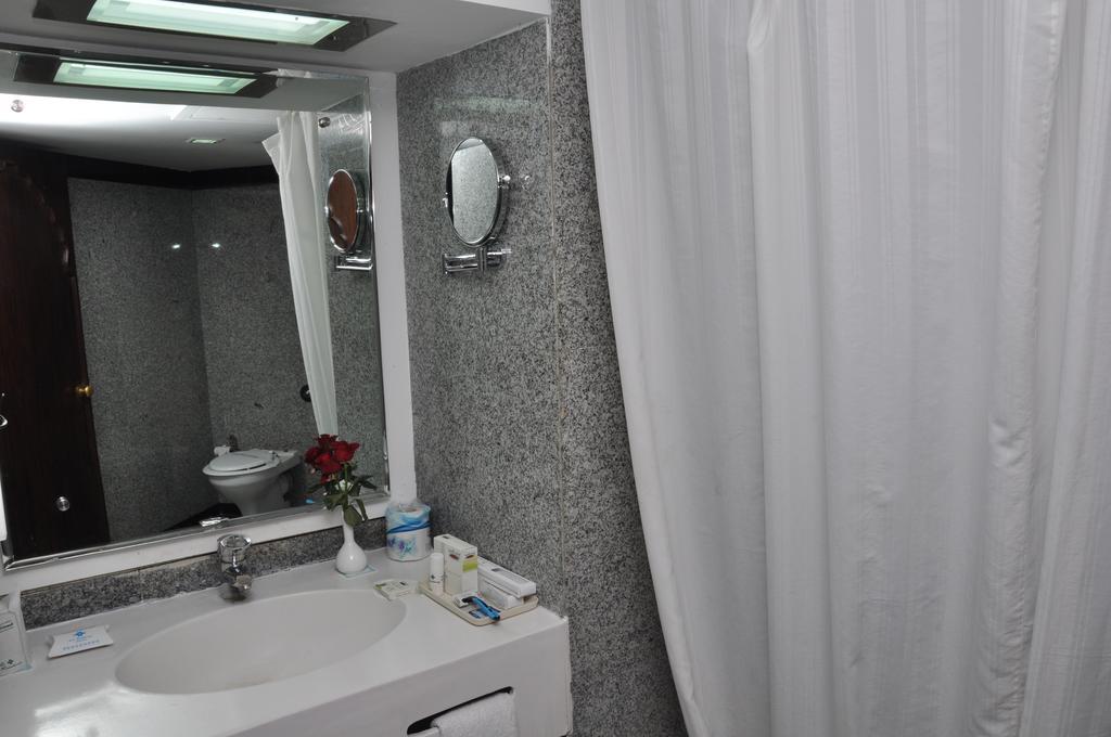 Hotel K C Residency, Jammu Exterior foto